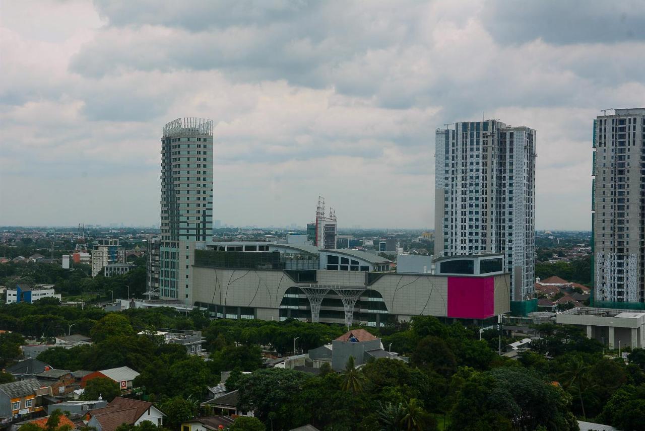 Apartment Cozy Living With Modern Design 1br Kebagusan By Travelio