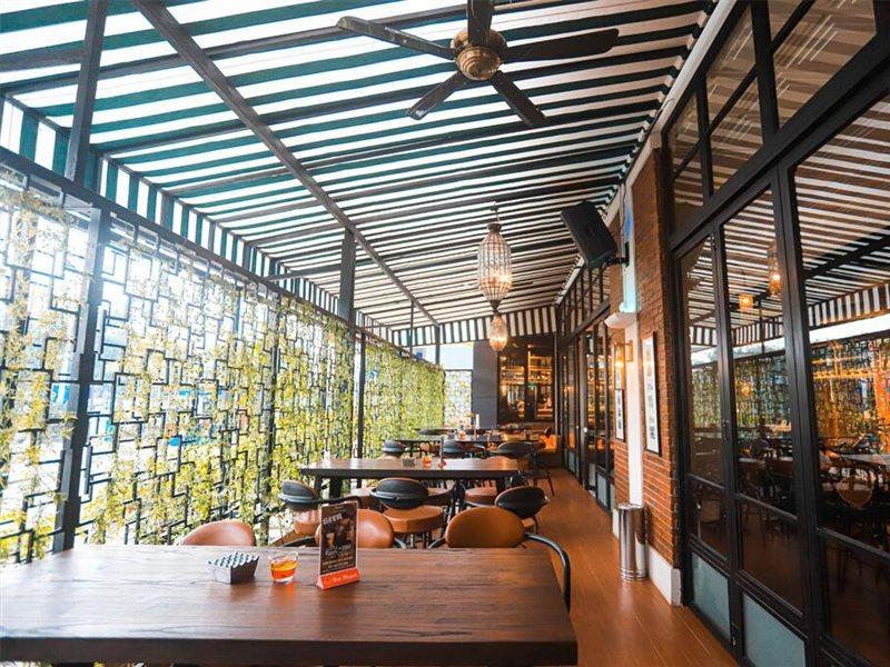 Luxury Arion 4* Jakarta