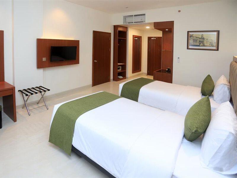 Luxury Arion Hotel