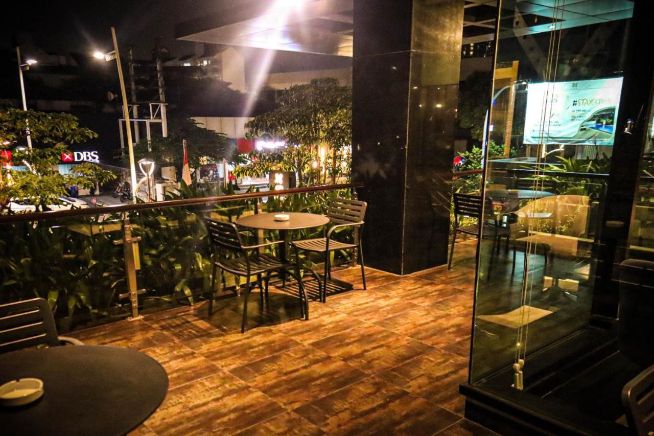 Sotis Kemang, Jakarta