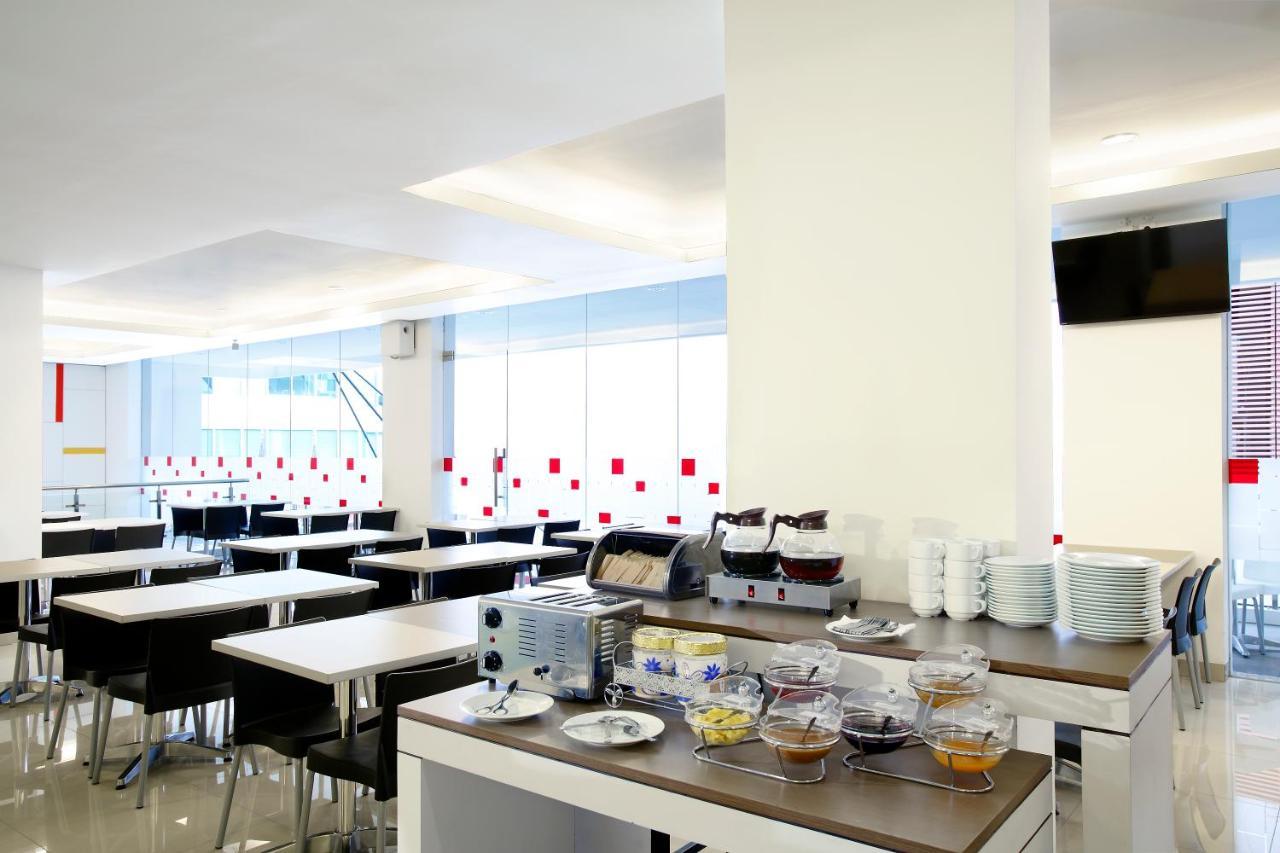Amaris La Codefin Kemang 3* Jakarta