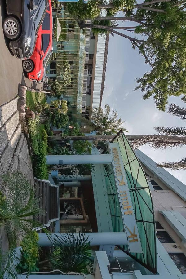 Hotel Reddoorz Near Kebayoran Baru Blok S Jakarta