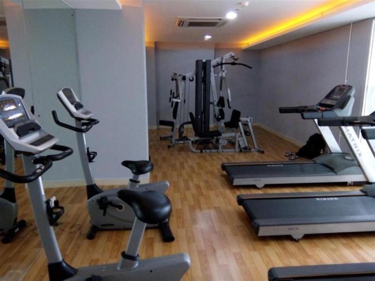 Apartment Comfort 2br Bassura Near Shopping Center By Travelio
