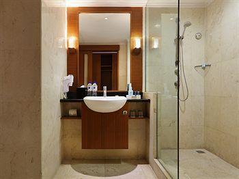 Ibis Styles Mangga Dua Square Jakarta