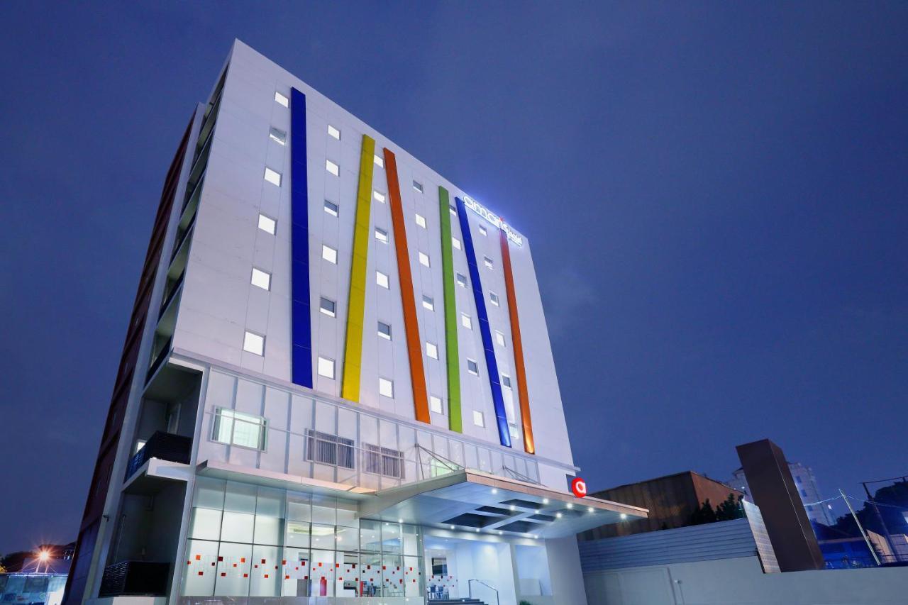 Hotel Amaris Tebet 2*