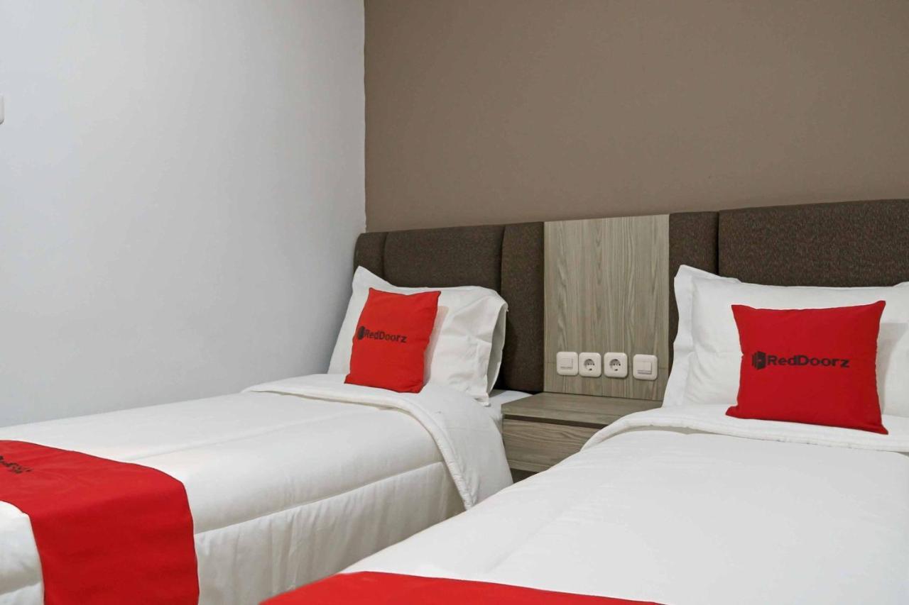 Reddoorz Plus @ Kemayoran 2 Jakarta