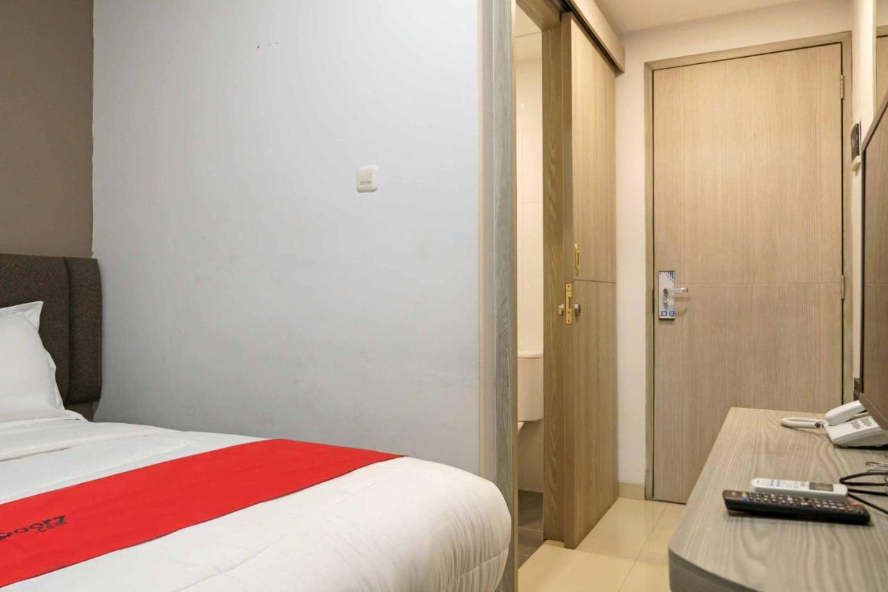 Reddoorz Plus @ Kemayoran 2