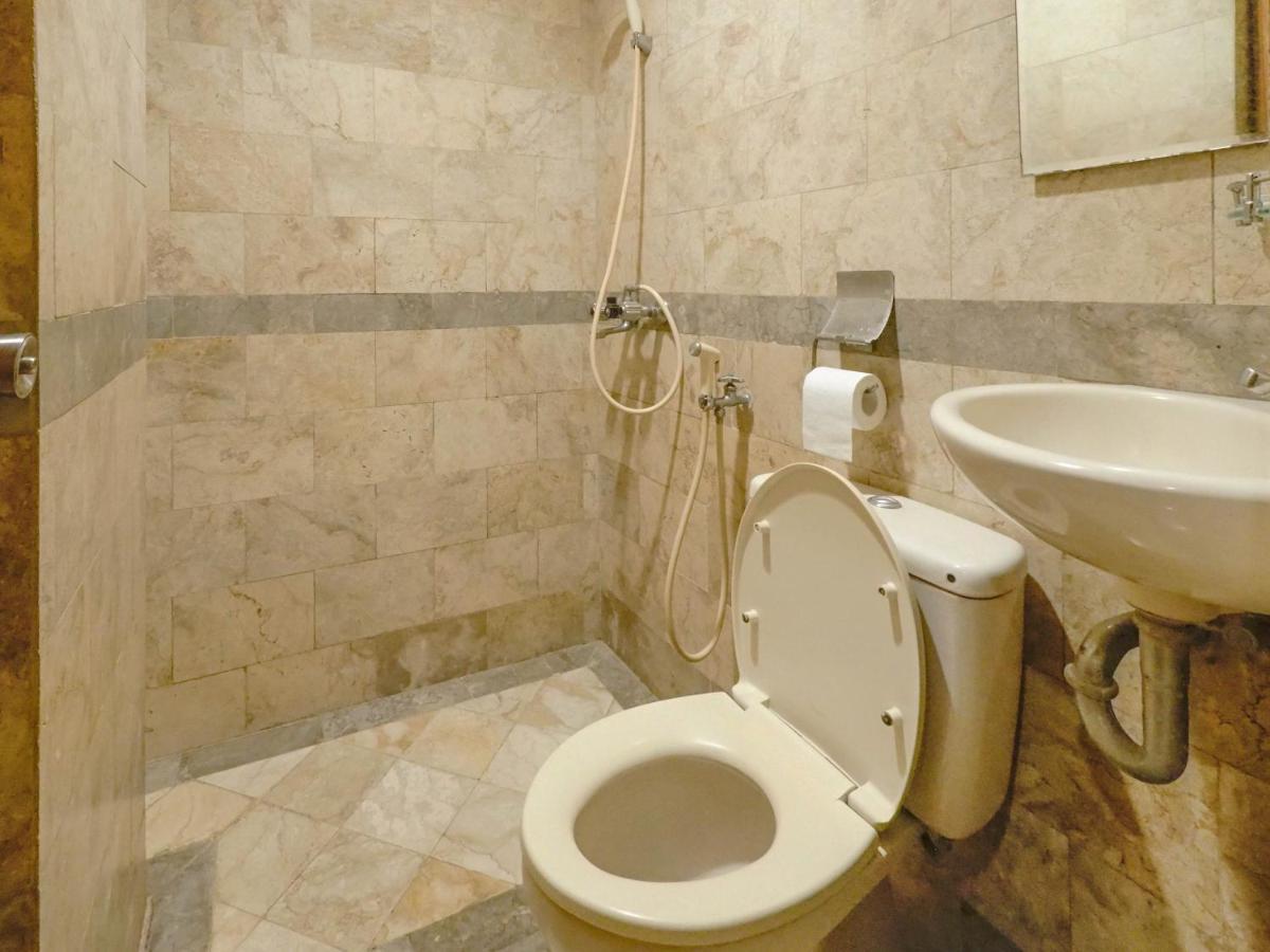 Rhiz Tebet * Jakarta