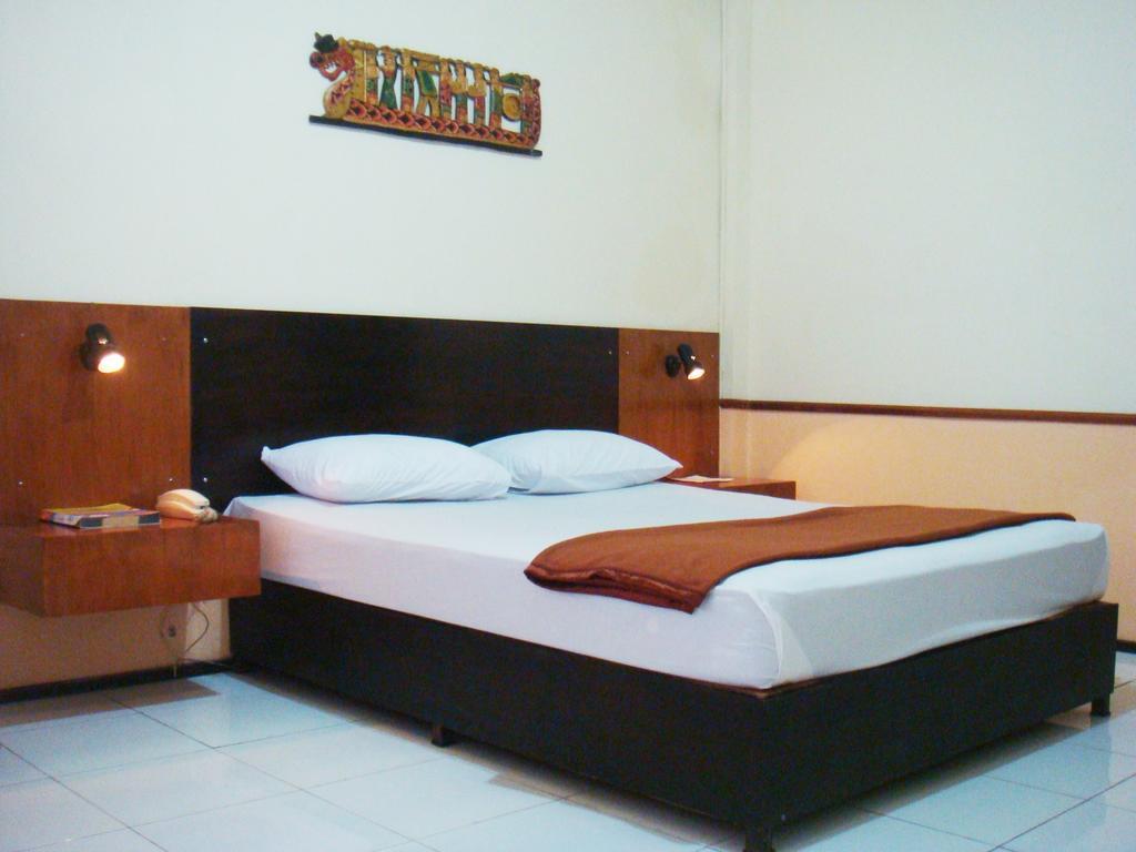 Augusta 2* Jacarta
