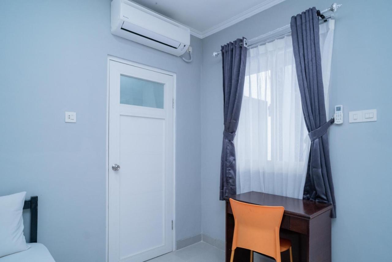 Koolkost Syariah Near Lippo Mall Kemang - Minimum 6 Nights Hotel Jakarta