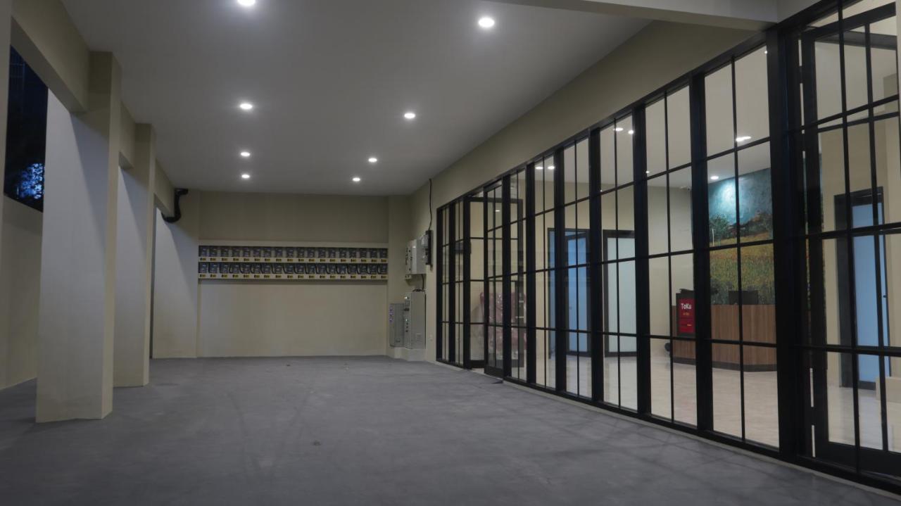 Hostel Djuragan Kamar Slipi Jakarta