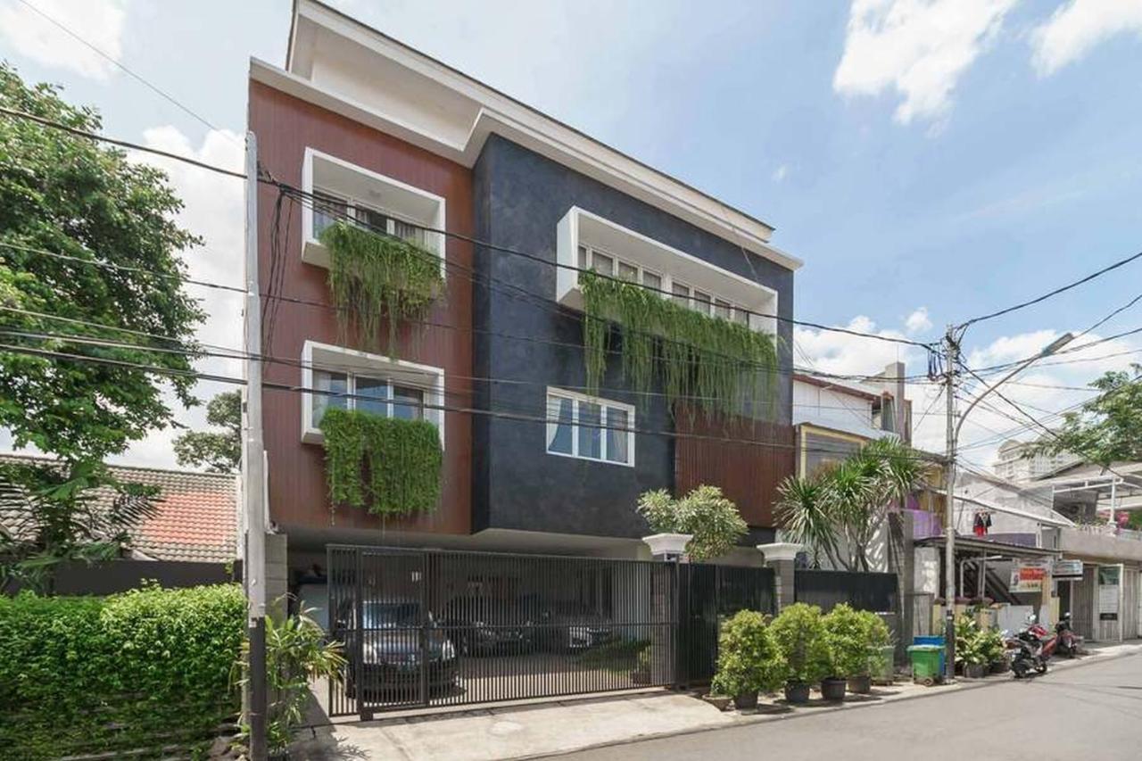 Hotel Kpbd Syariah Mitra Reddoorz Jakarta