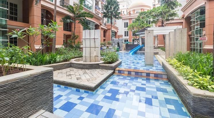 Superblock 3 Bedroom 103sqm At Mall Apartment *