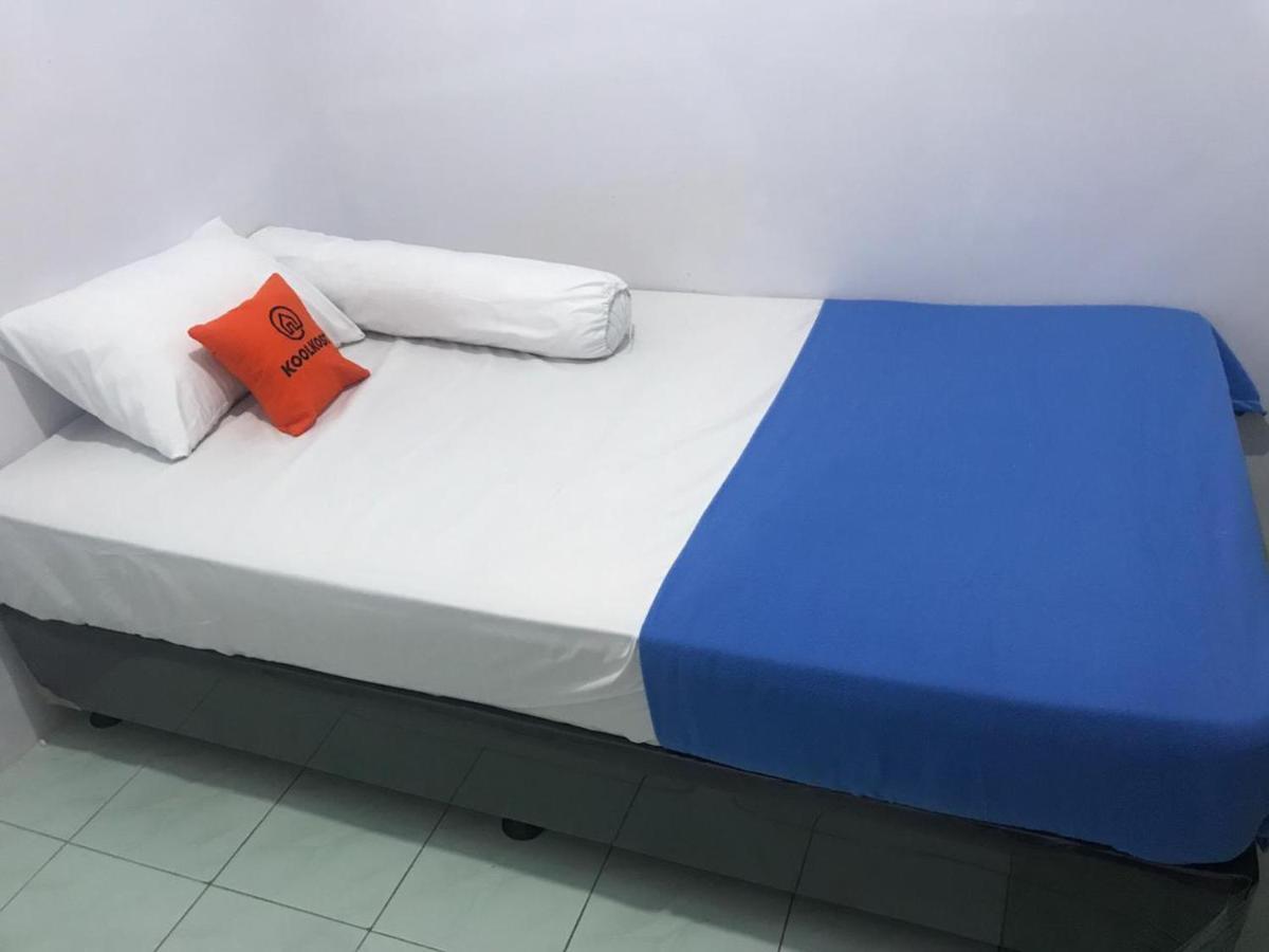 Hotel Koolkost Syariah Near Pelabuhan Tanjung Priok Jakarta