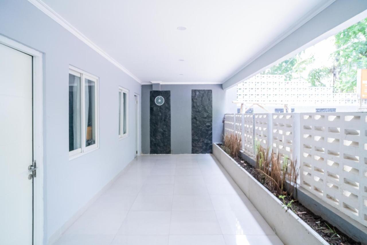 Koolkost Syariah Near Lippo Mall Kemang - Minimum 6 Nights 2* Jakarta