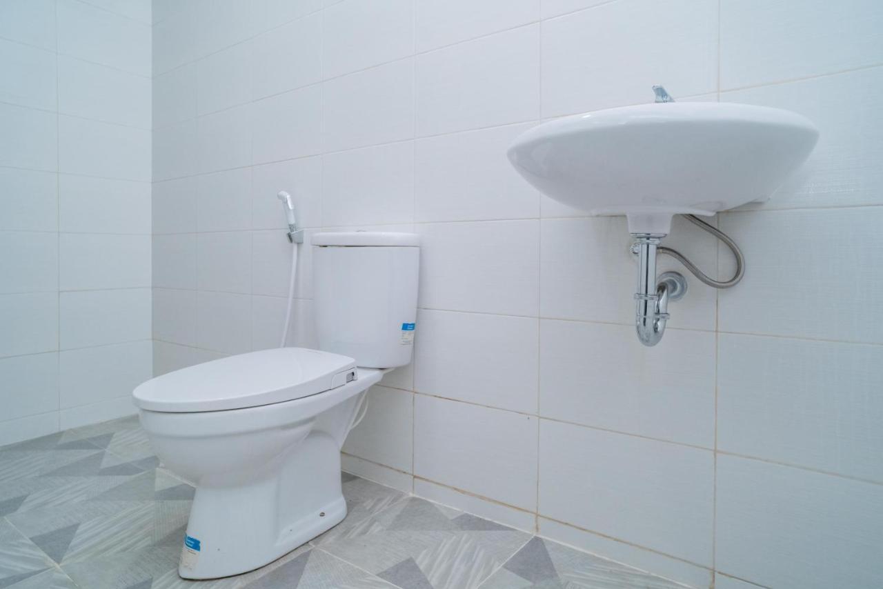 Koolkost Syariah Near Lippo Mall Kemang - Minimum 6 Nights Hotel 2*
