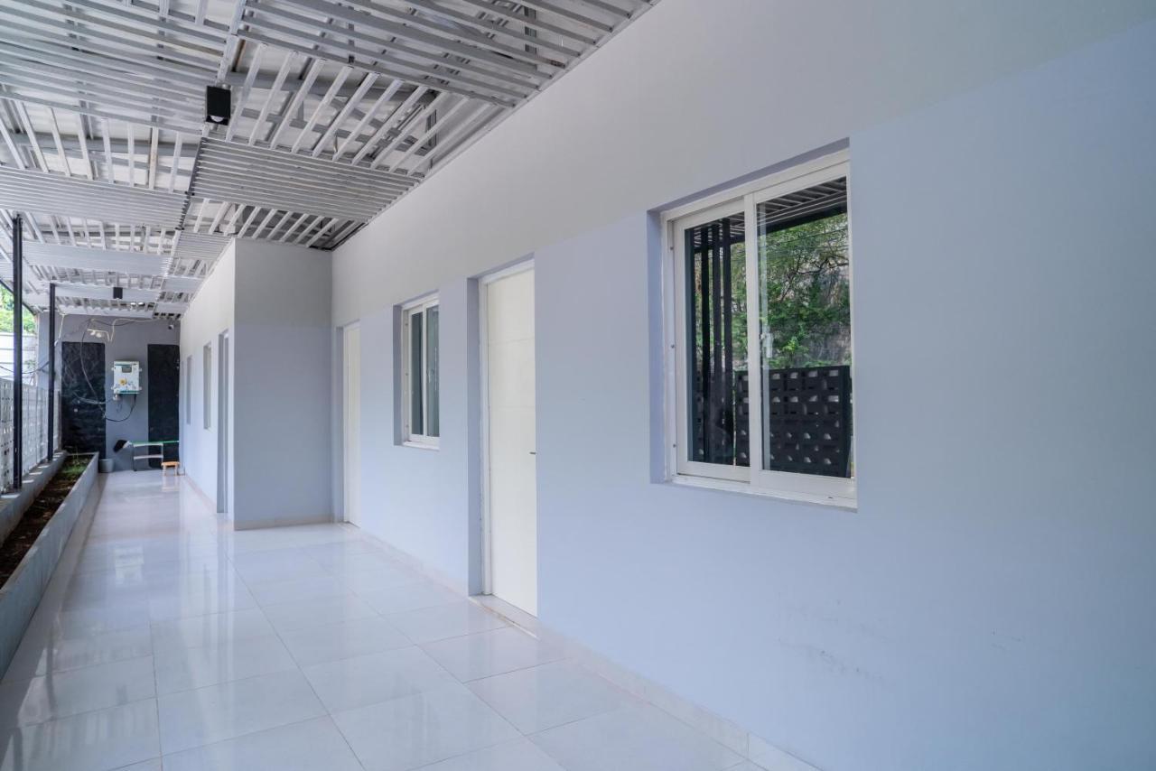 Koolkost Syariah Near Lippo Mall Kemang - Minimum 6 Nights Hotel Jakarta