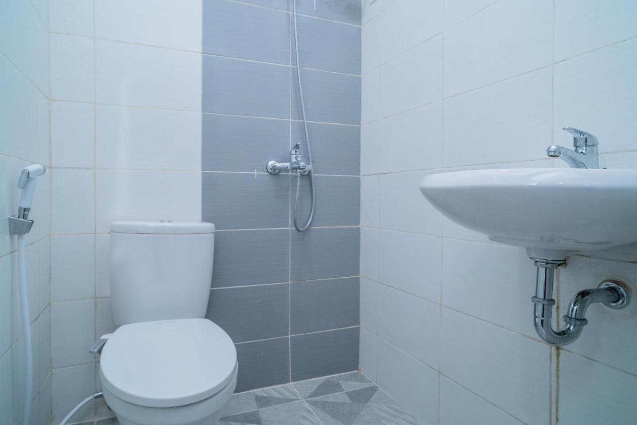 Koolkost Syariah Near Lippo Mall Kemang - Minimum 6 Nights Hotel