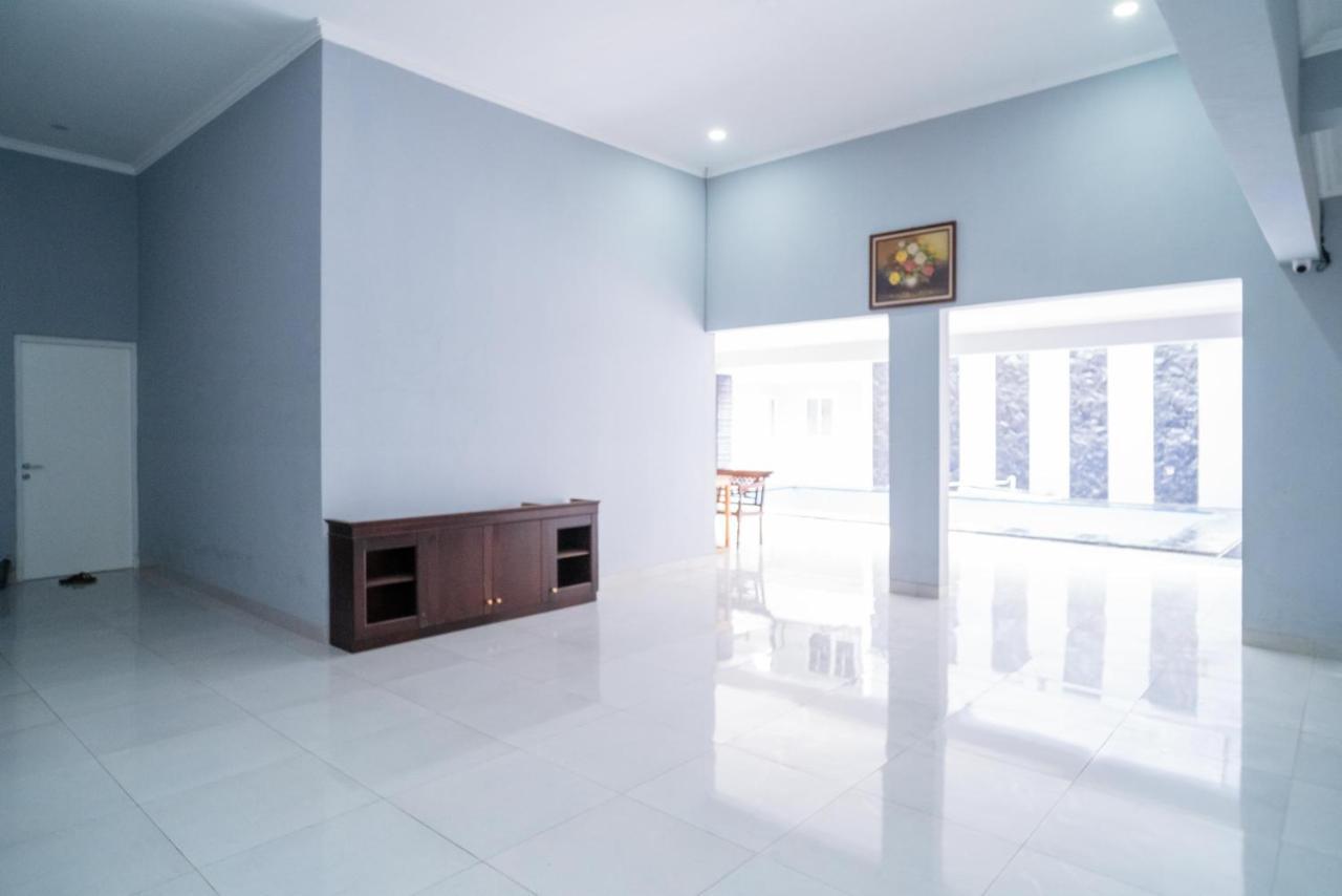 Koolkost Syariah Near Lippo Mall Kemang - Minimum 6 Nights Hotel Jakarta