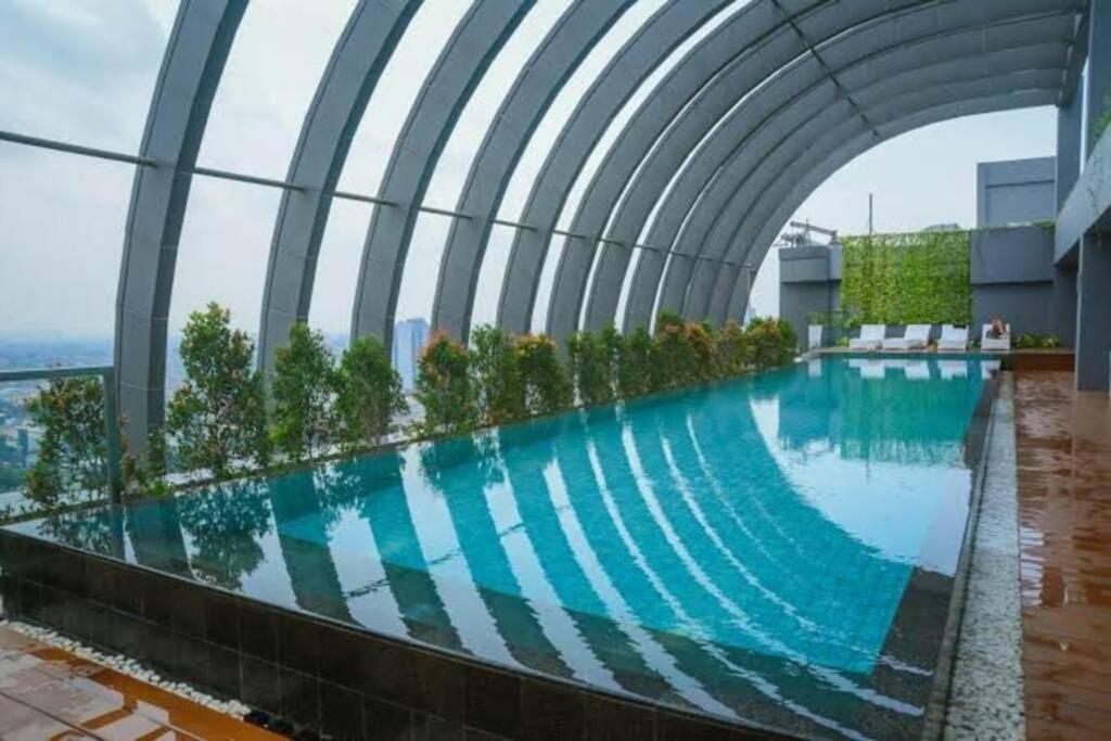 Simple And Luxury One Bedroom Lavenue By Sang Living Apartemen Jakarta