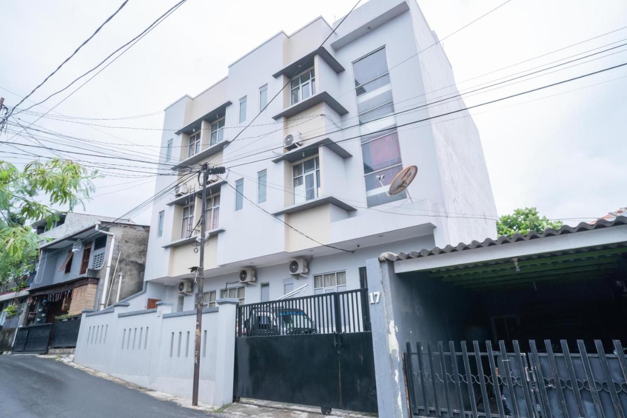 Hotel Koolkost Syariah Near Universitas Moestopo Bintaro Jakarta