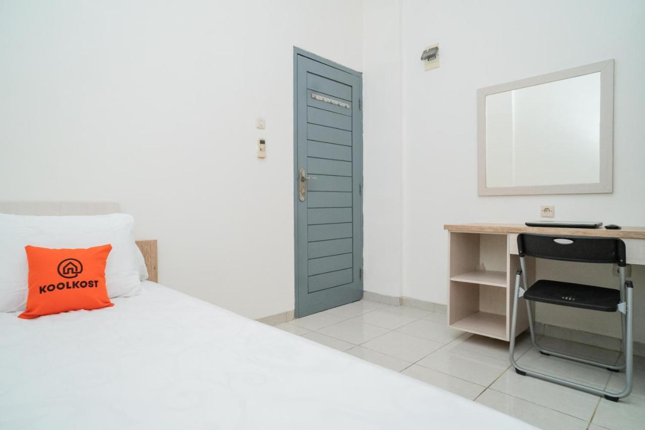 Koolkost Syariah Near Universitas Moestopo Bintaro * Jakarta