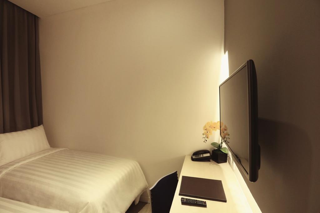 Ozone Pantai Indah Kapuk Hotel Jakarta