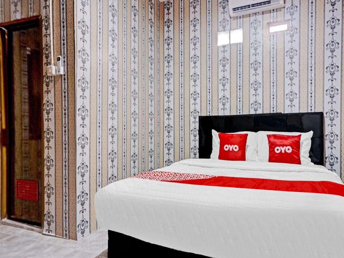 Hotel Oyo 90469 Benhil Karet Tengsin Jakarta