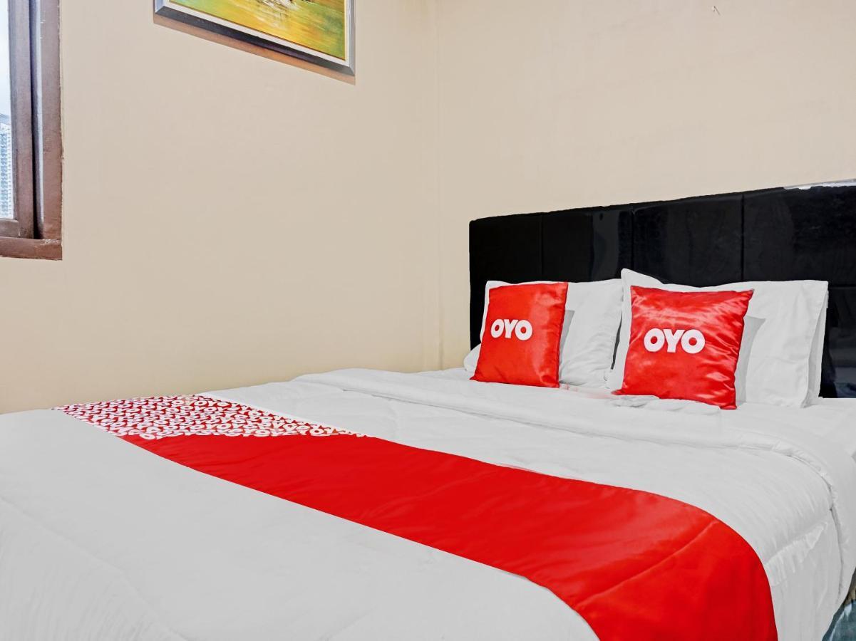 Oyo 90469 Benhil Karet Tengsin 2*