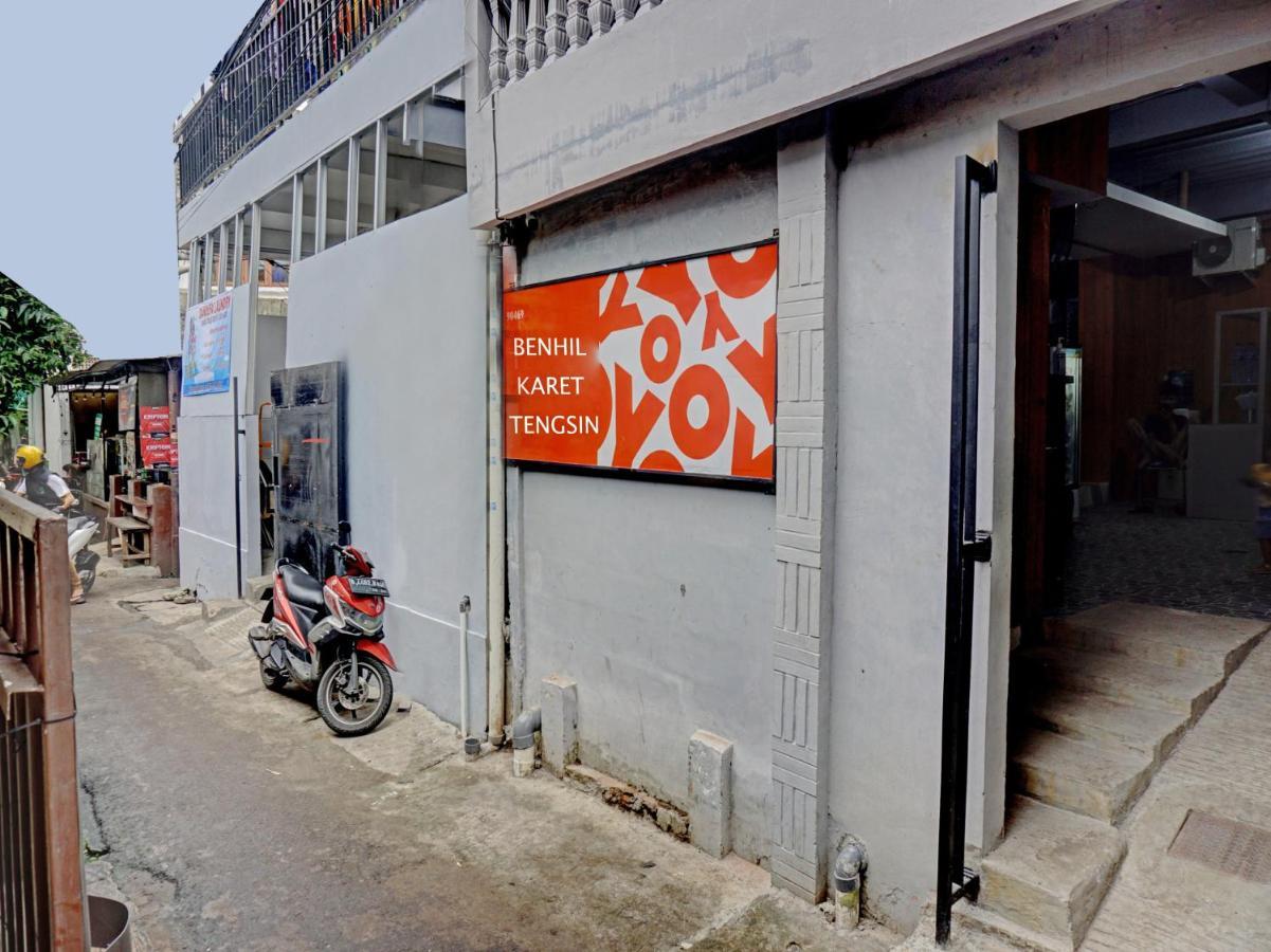 Oyo 90469 Benhil Karet Tengsin Hotel
