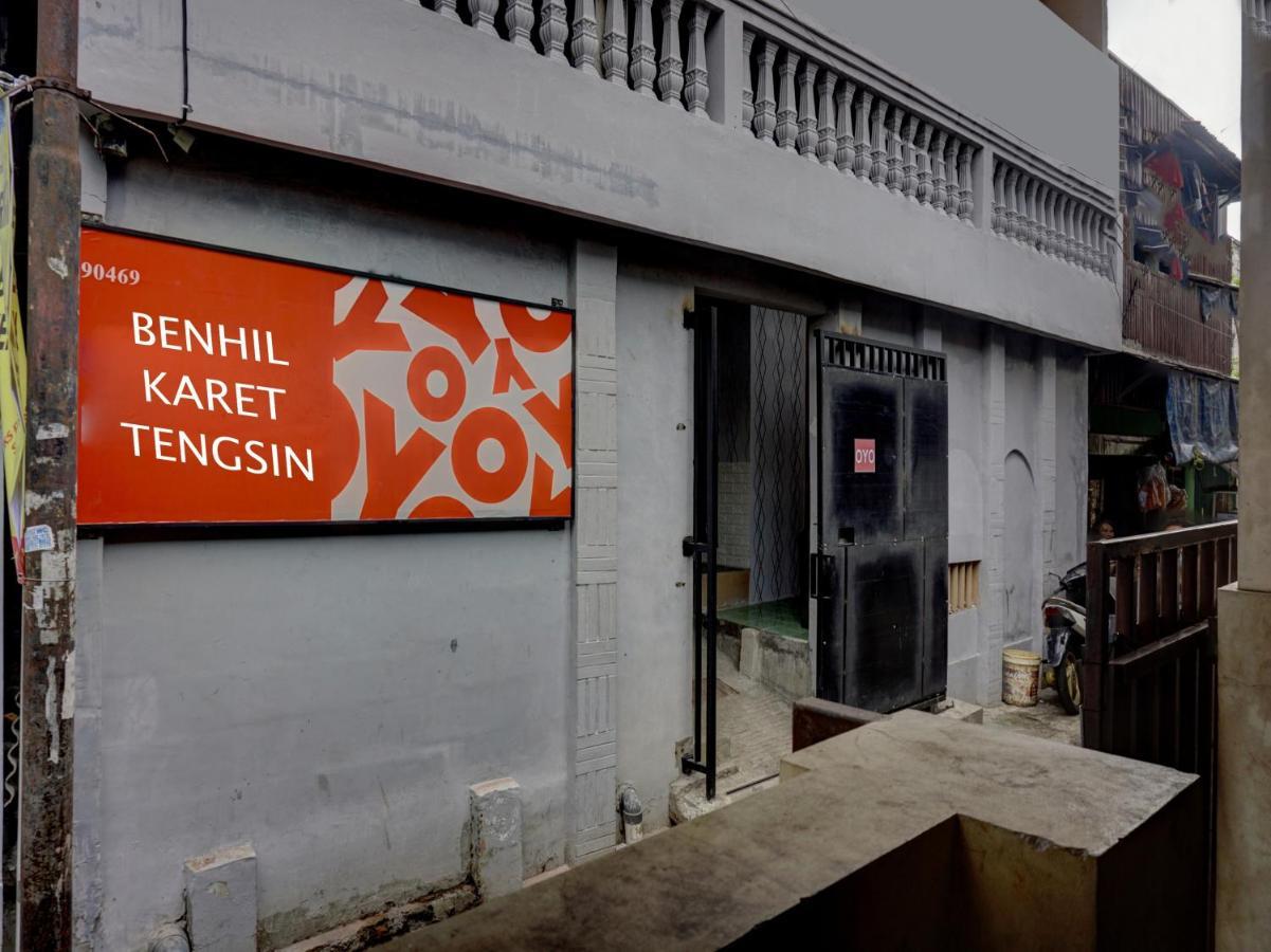 Hotel Oyo 90469 Benhil Karet Tengsin Jakarta
