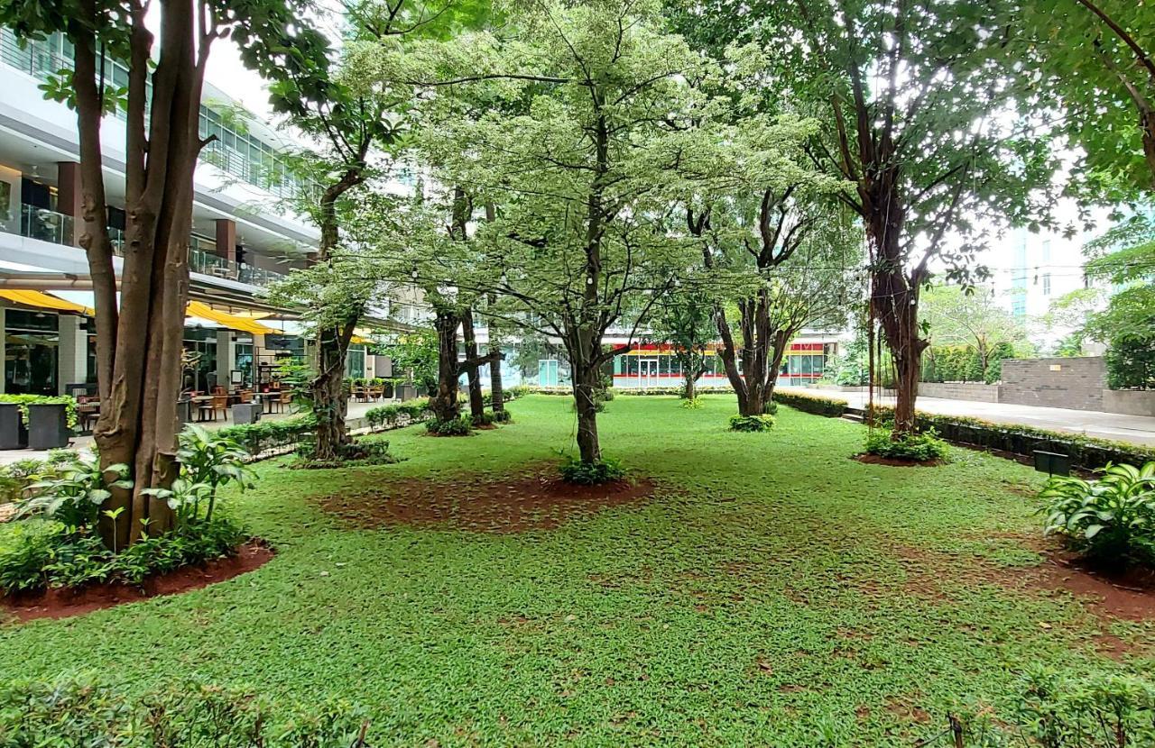 Woodland Park Residence-relaxed And Friendly Apartamento Jacarta