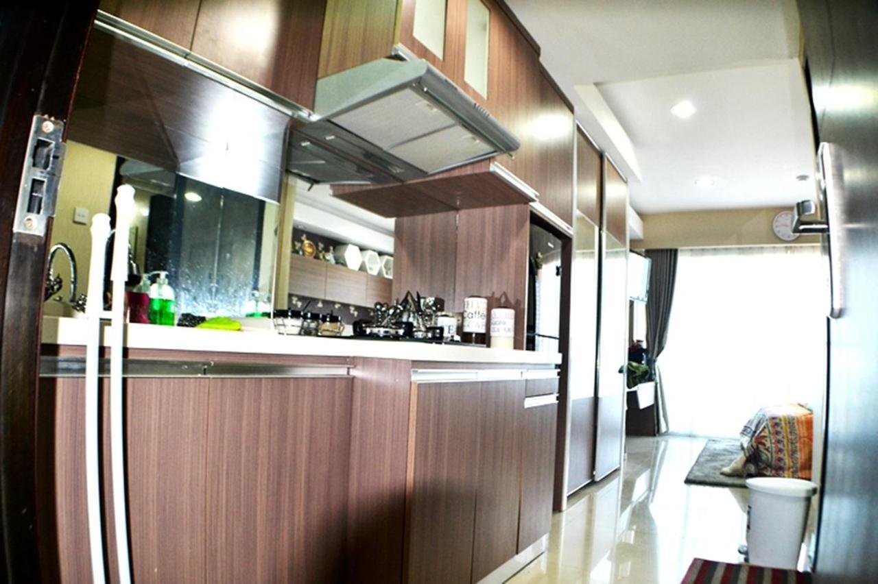 Apartment Cozy Tamansari Hive Cawang By Bonzela *