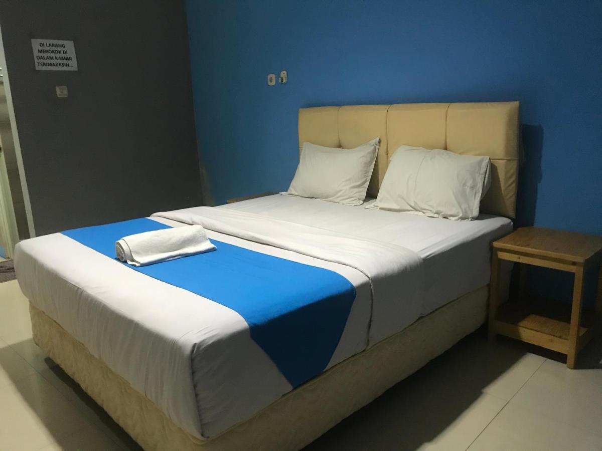Hotel Super Oyo 90436 Dewi Fortuna Jakarta