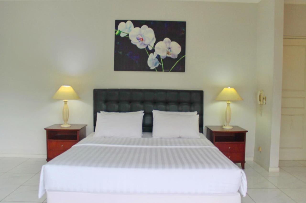 Villa Kemang Utara Creative Villas *