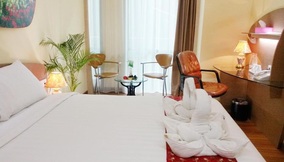 Business Hotel