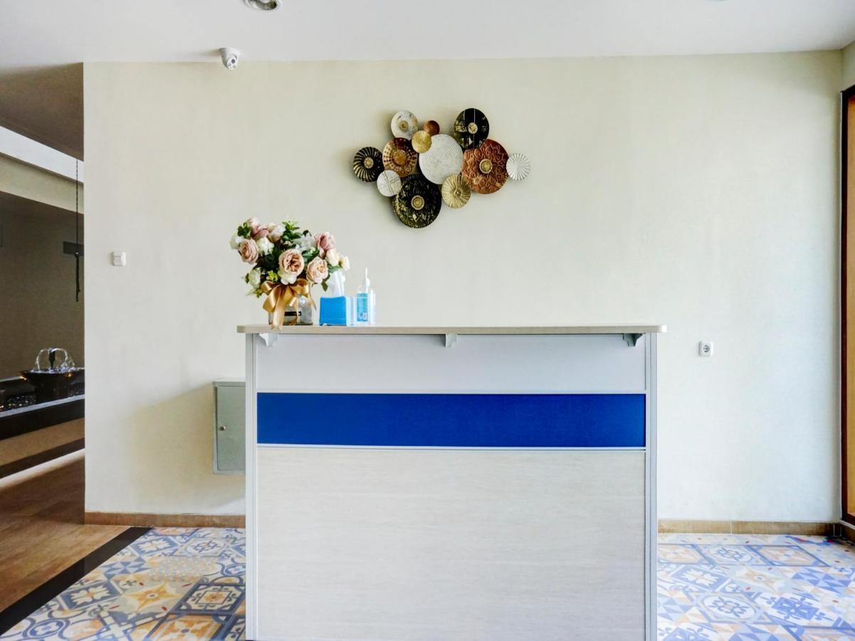 Hotel Oyo 90629 The Srengseng Jakarta