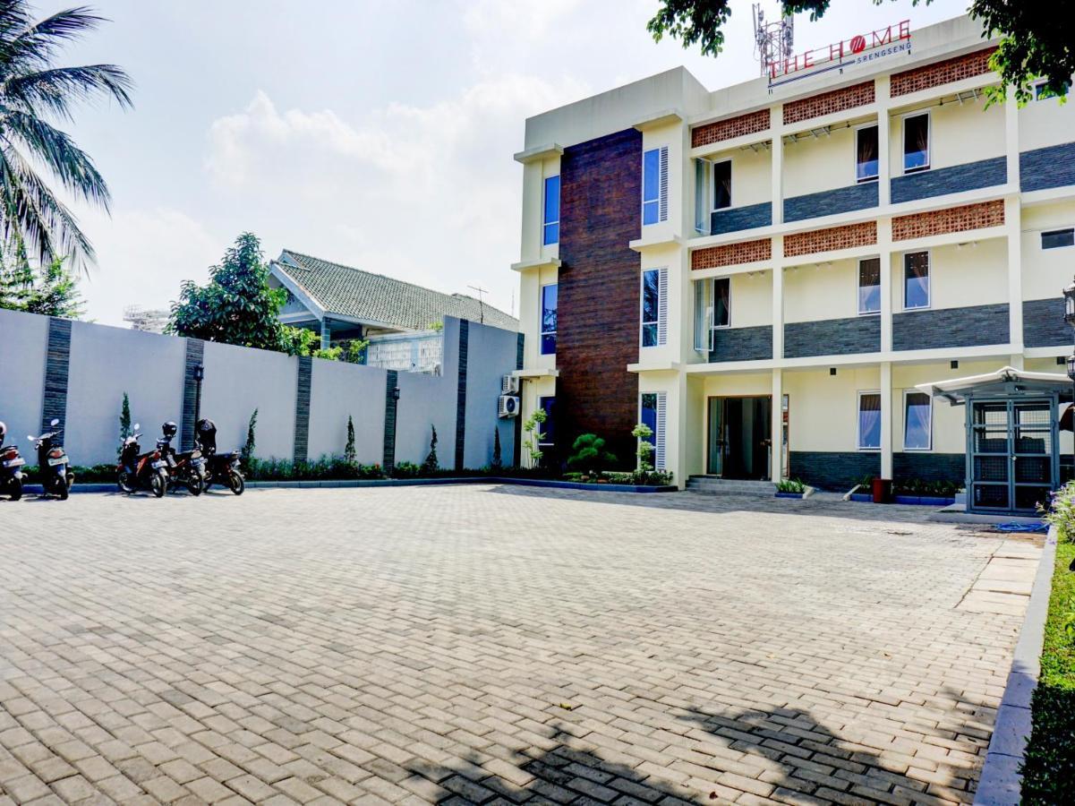 Hotel Oyo 90629 The Srengseng 2*
