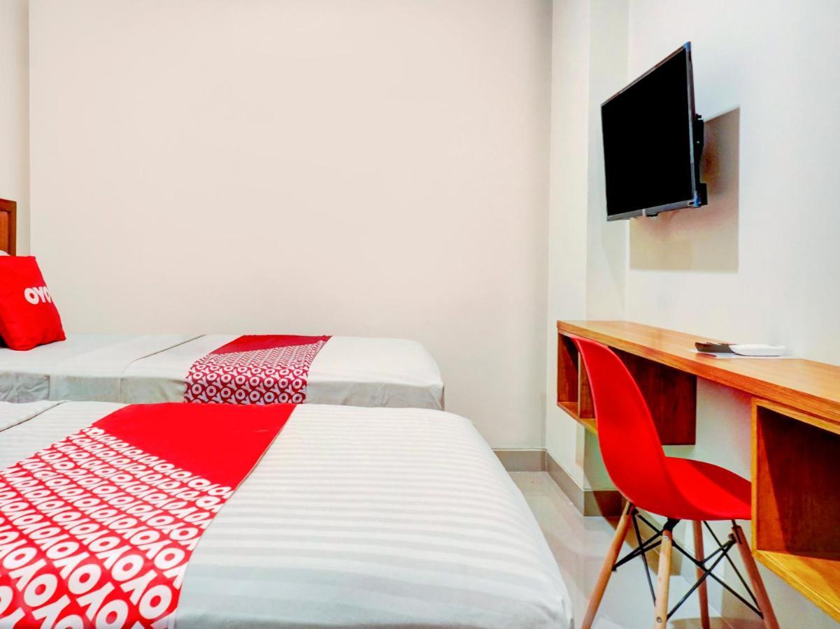 Hotel Oyo 90629 The Srengseng
