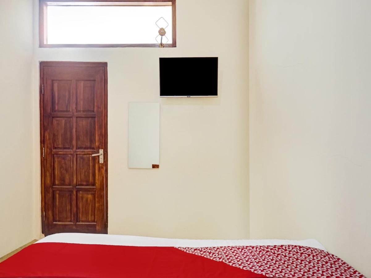 Oyo 90578 Dinar Family Hotel Jakarta