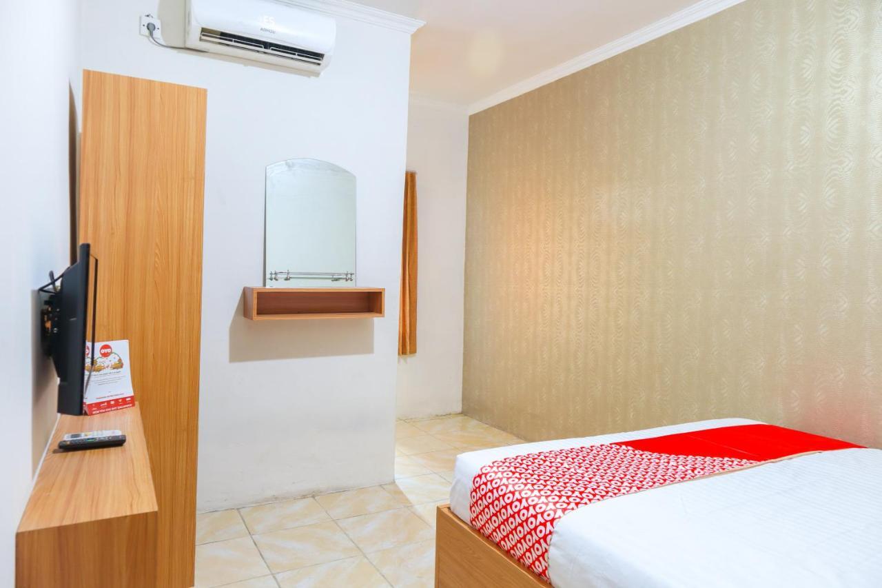 Oyo 2547 Assirot 2* Jakarta