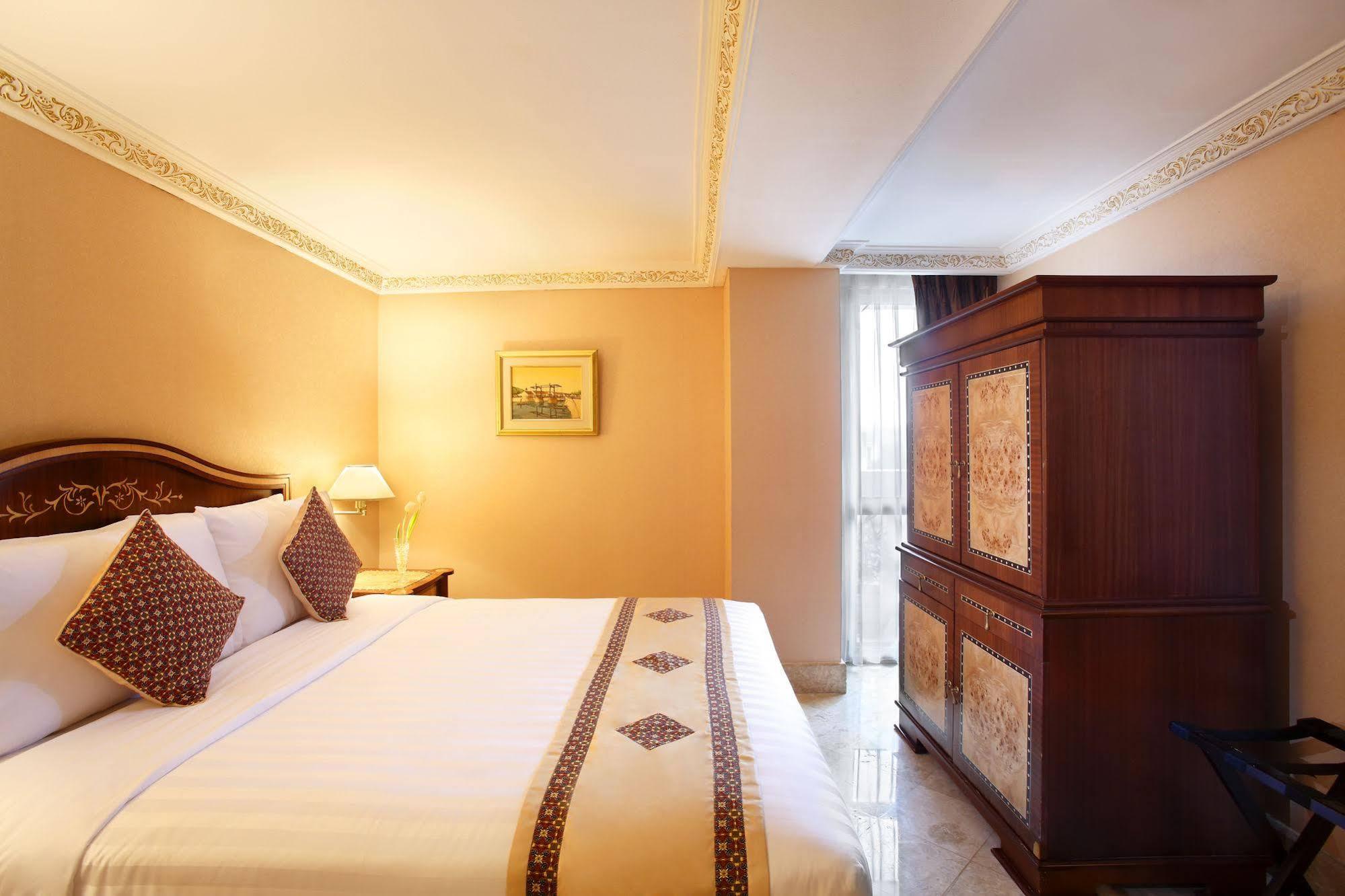 Hotel Ambhara 4*