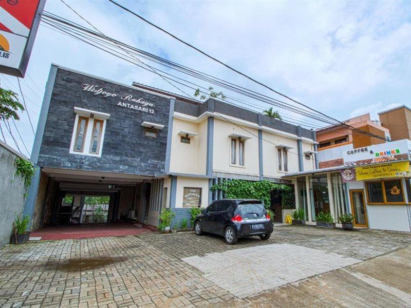 Widjoyo Rahayu Antasari 12 2* Jakarta