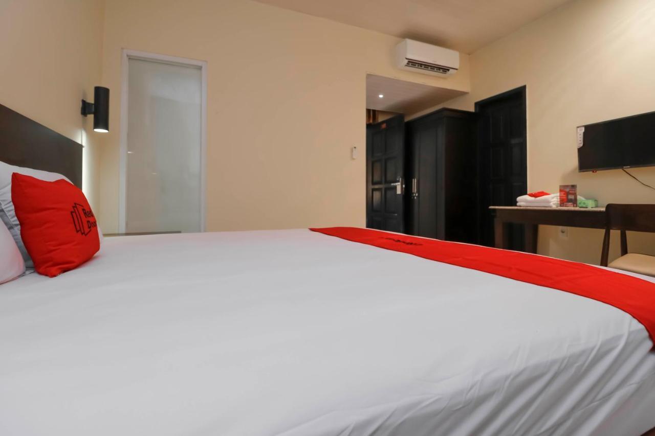 Reddoorz Near Halim Perdanakusuma 2 3*