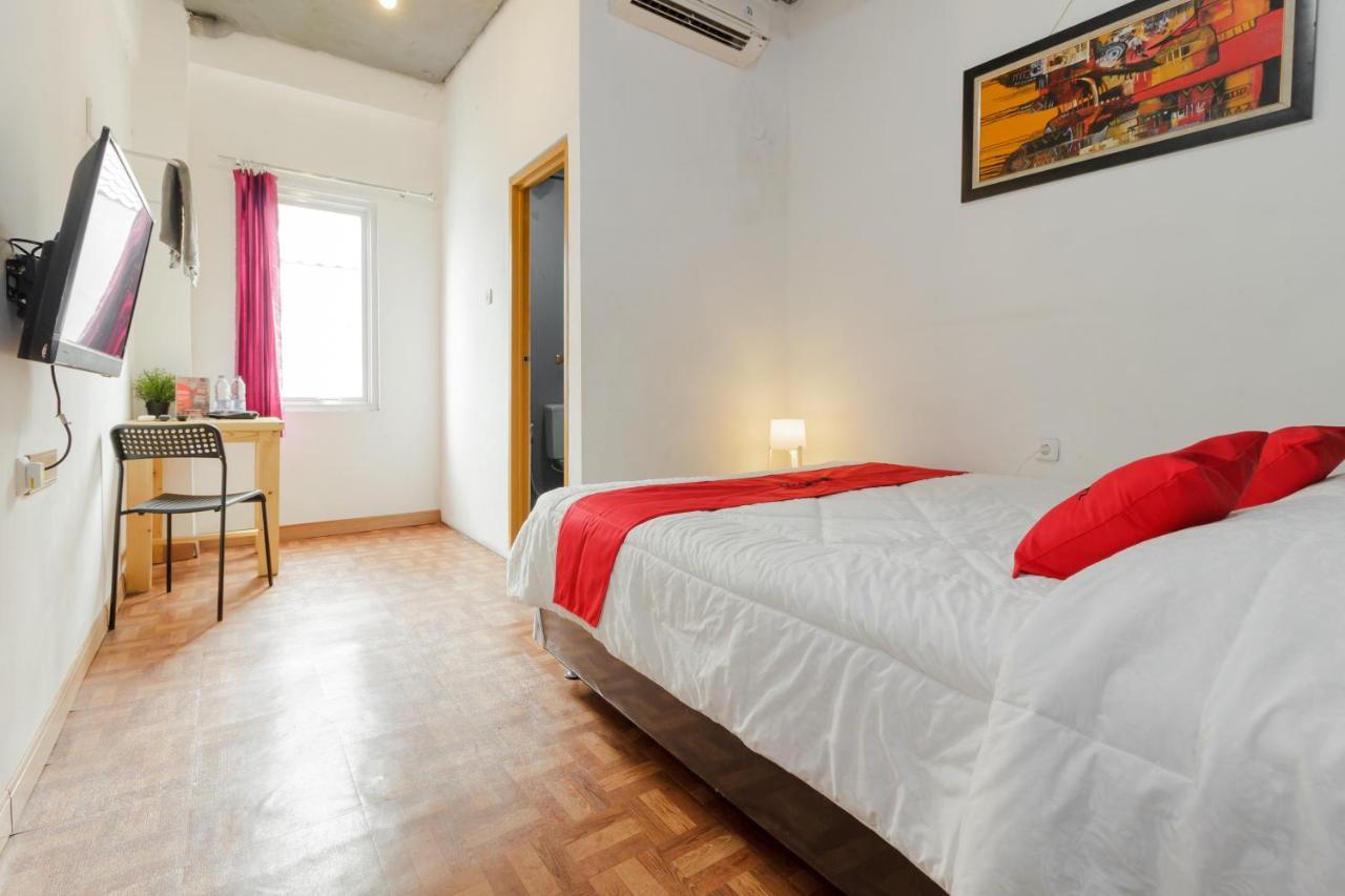 Guest house Reddoorz Syariah At Taman Bendungan Asahan 2*