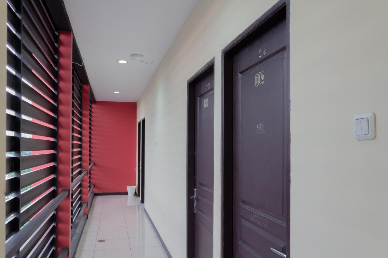 Capital O 137 Permata Tawakal 3*