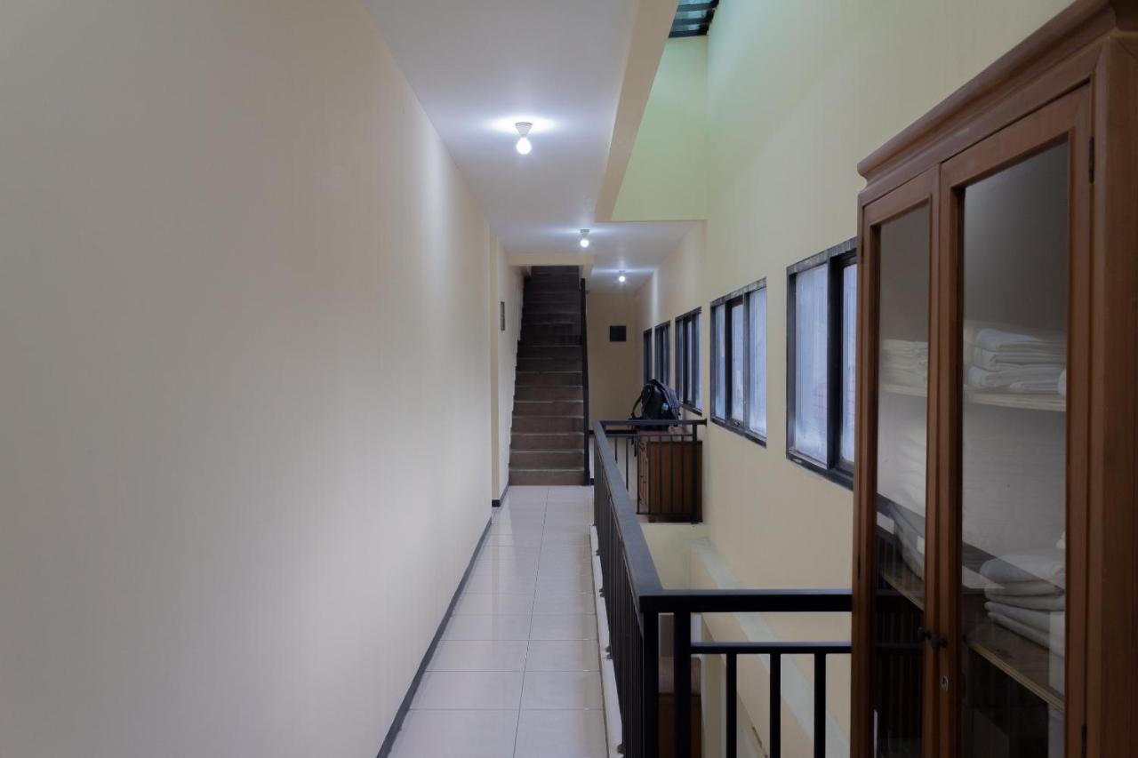 Capital O 137 Permata Tawakal Hotel 3*