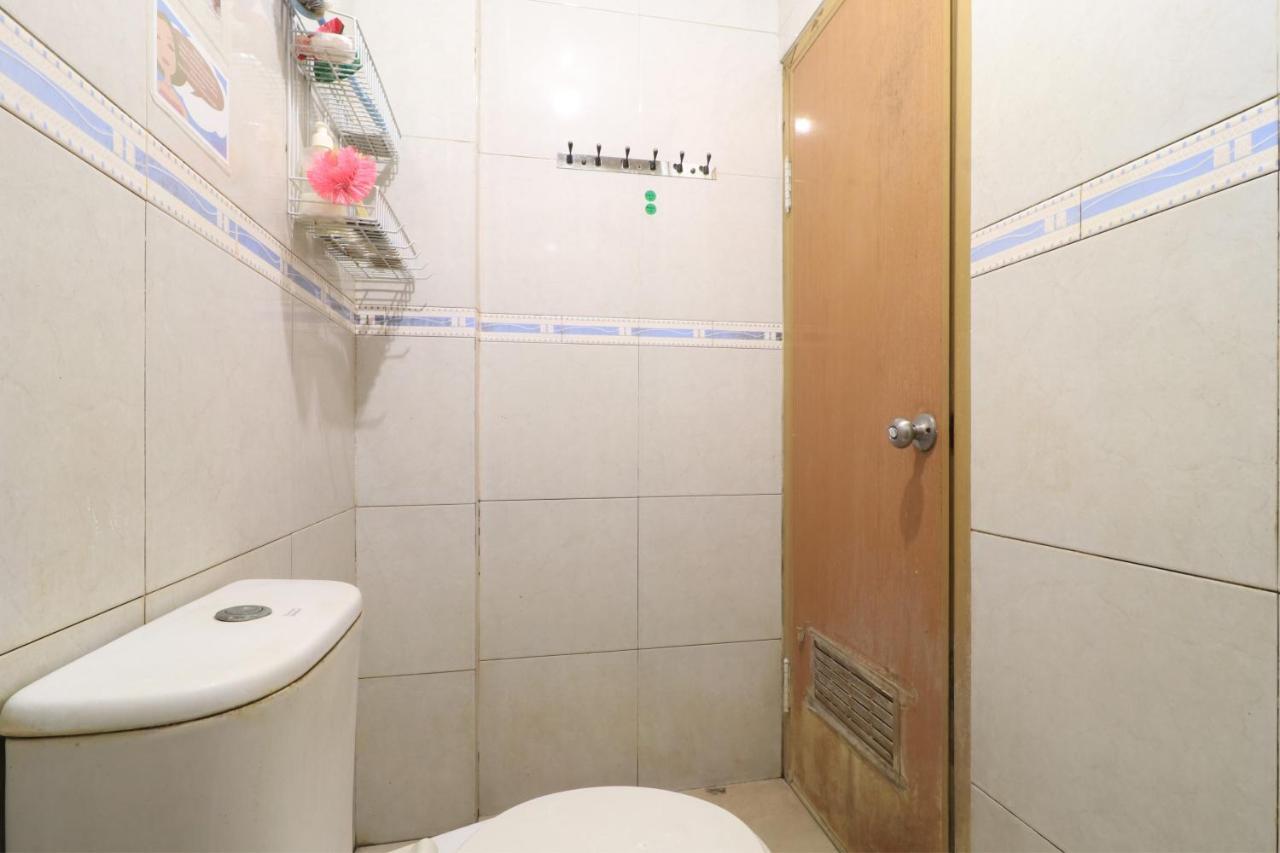 Eiffel Batu Tulis 37 - Female Only Jakarta