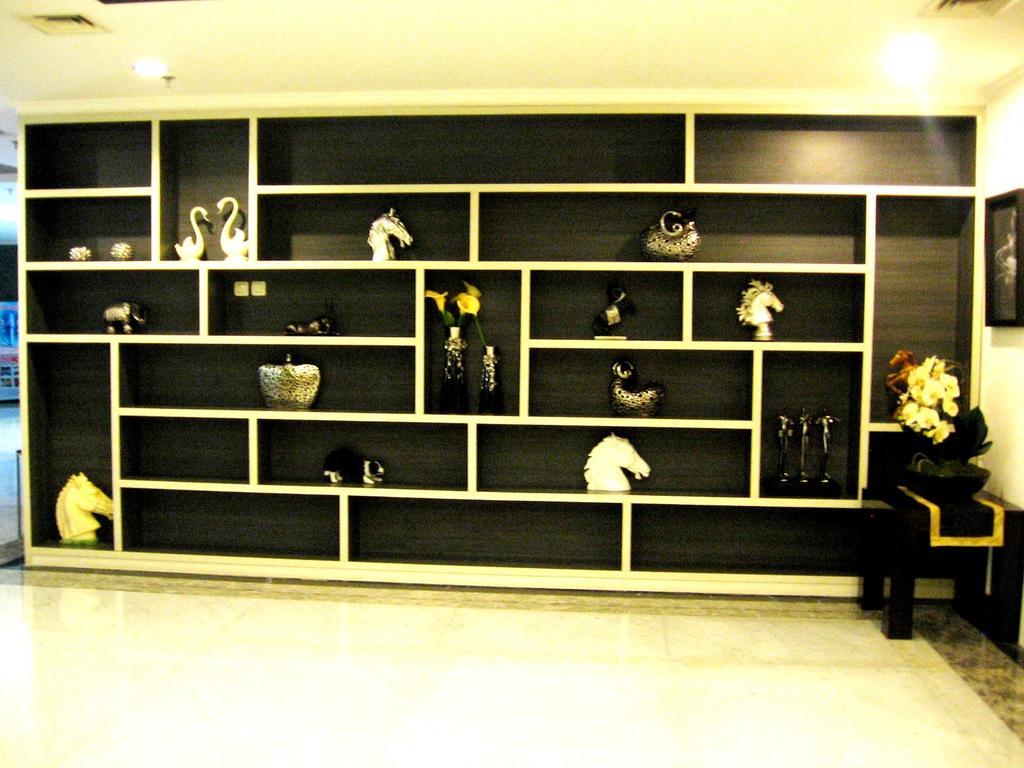 Hotel T