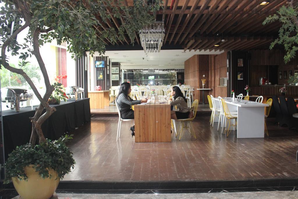 T Hotel Jakarta